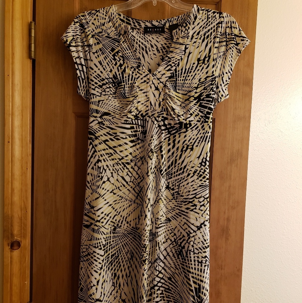 Black, white and yellow dress